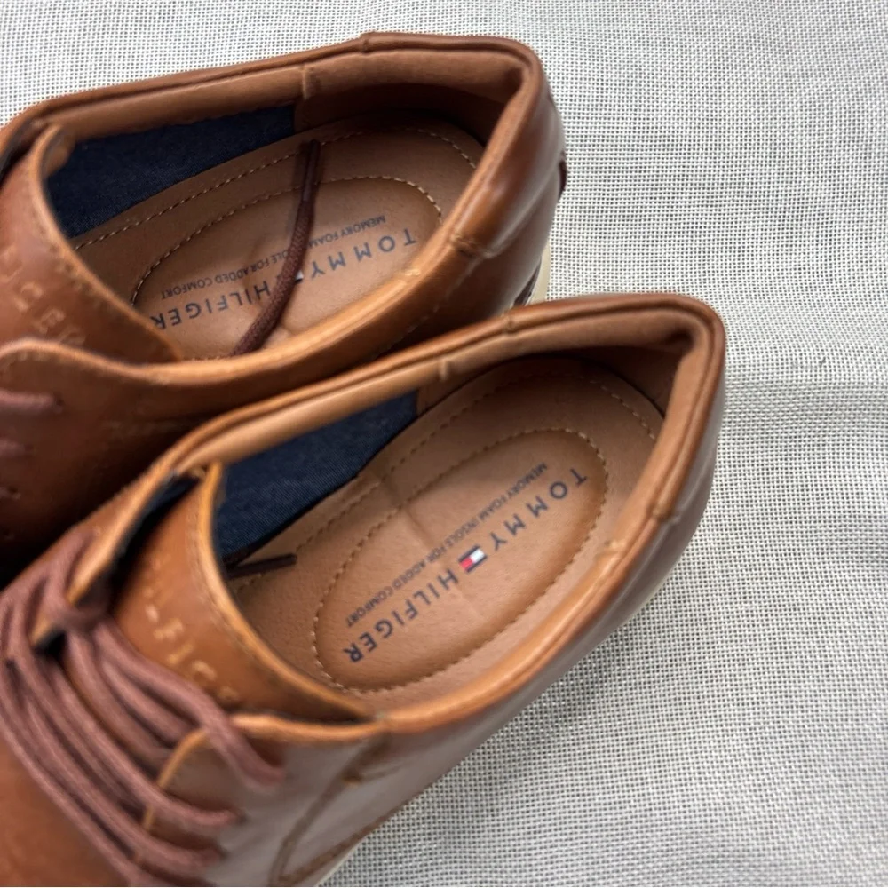 Tommy Hilfiger Brown Leather Derby Oxfords